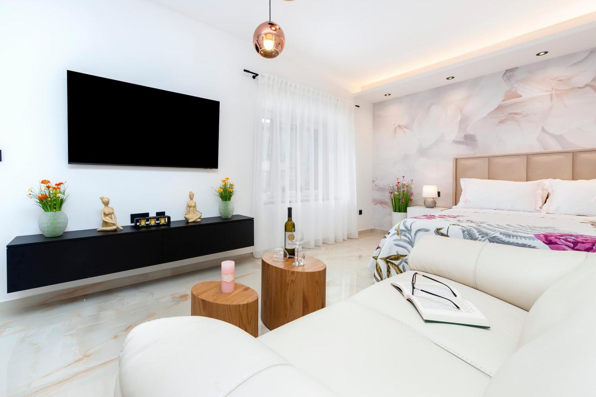 Exclusive Center With Free E-bikes Apartment Rovinj